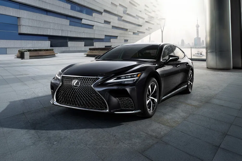 2026 Lexus LS Hybrid
